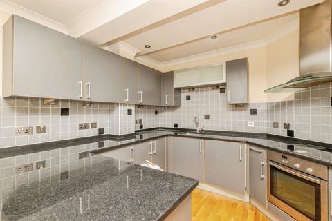 2 bedroom maisonette for sale, Foundation Street, Ipswich