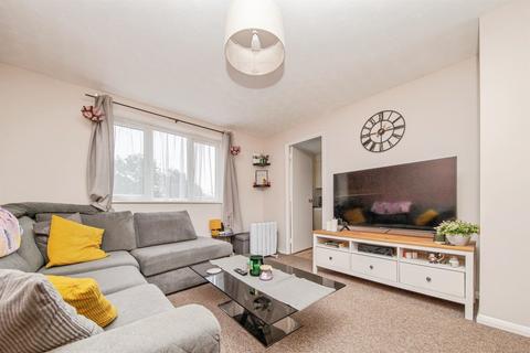 2 bedroom apartment for sale, Oakstead Close, Ipswich