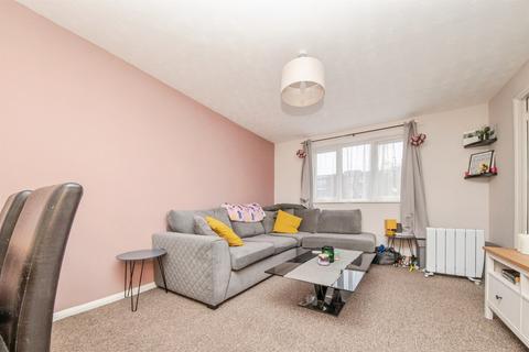 2 bedroom apartment for sale, Oakstead Close, Ipswich