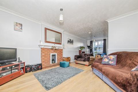 3 bedroom semi-detached house for sale, Coleness Road, Ipswich