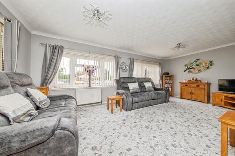 2 bedroom park home for sale, Foxhall Road, Rushmere St. Andrew, Ipswich