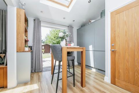 3 bedroom semi-detached house for sale, Colchester Road, Ipswich