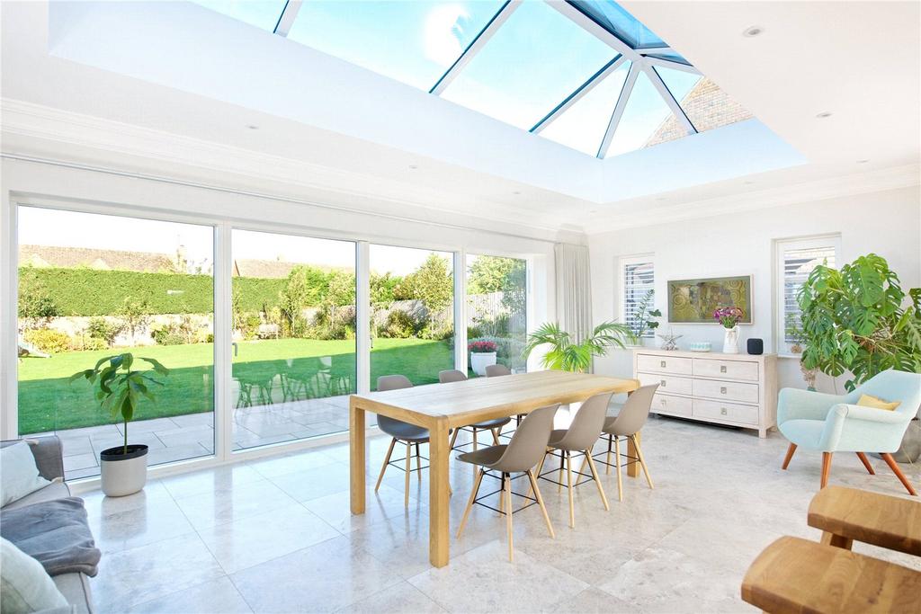 Kitchen/dining Area