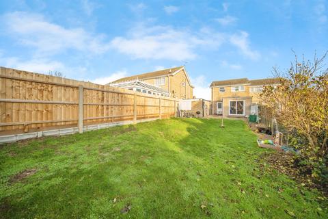 3 bedroom semi-detached house for sale, Langdale Close, Felixstowe
