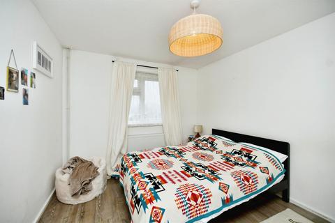 3 bedroom end of terrace house for sale, Whitehawk Way, Brighton