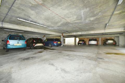 1 bedroom flat for sale, Eastern Road, Brighton