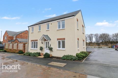 3 bedroom detached house for sale, Herringbone Drive, Bessacarr, Doncaster