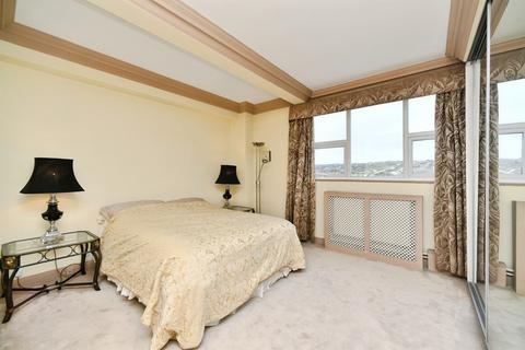undefined, Marine Gate, Brighton