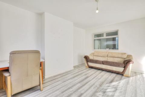 4 bedroom terraced house for sale, Ruskin Road, Northampton