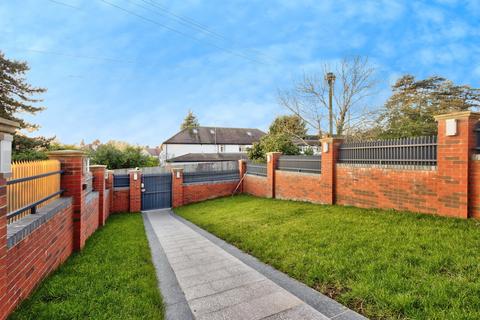 4 bedroom semi-detached house for sale, Kettering Road, Northampton