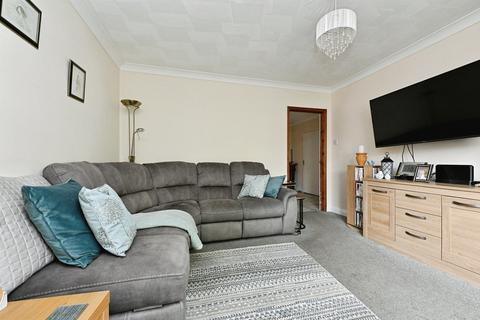 4 bedroom semi-detached house for sale, Suffolk Road, King's Lynn