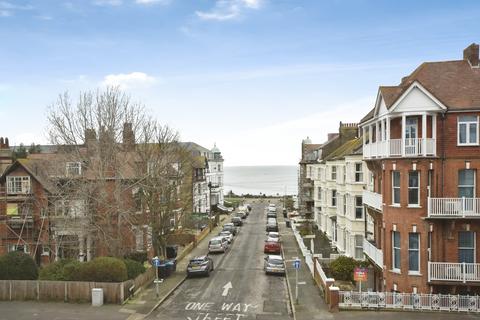 1 bedroom property for sale, Harold Road, Margate