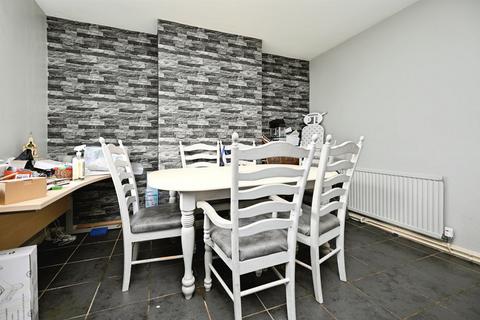 3 bedroom semi-detached house for sale, Leicester Avenue, Gaywood, KING'S LYNN