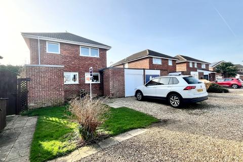 4 bedroom detached house for sale, Pheasant Way, Yaxley, Peterborough