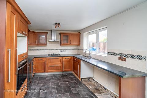 3 bedroom terraced house for sale, Middleway, Cannock WS12