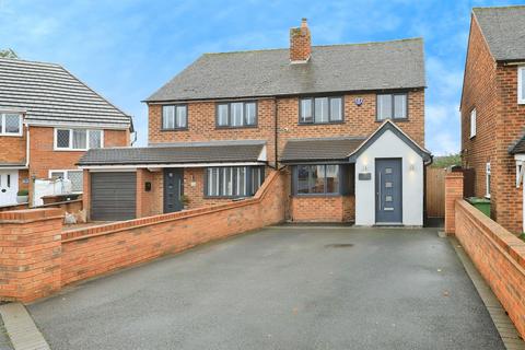 3 bedroom semi-detached house for sale, Rosemary Road, KIDDERMINSTER