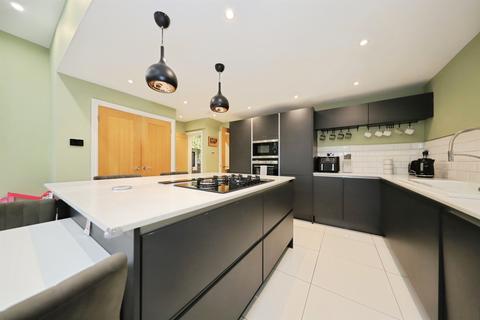 3 bedroom semi-detached house for sale, Rosemary Road, KIDDERMINSTER