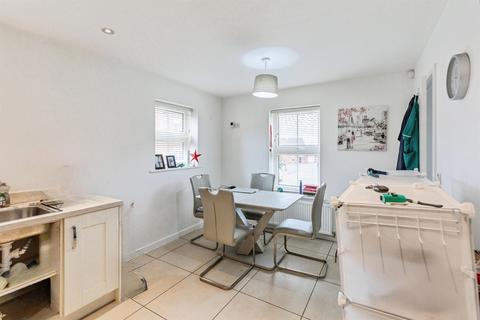 3 bedroom detached house for sale, Pryor Road, Kettering
