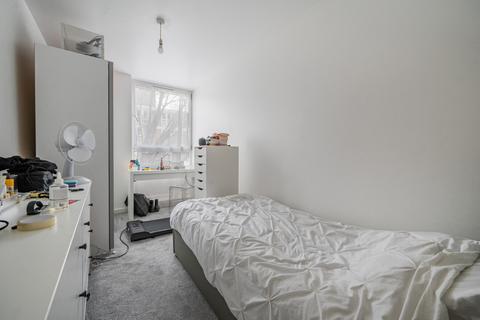 3 bedroom house for sale, Compton Close, London