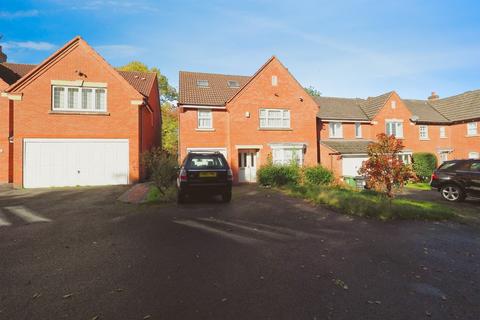 6 bedroom detached house for sale, Haymeadow Close, Loughborough