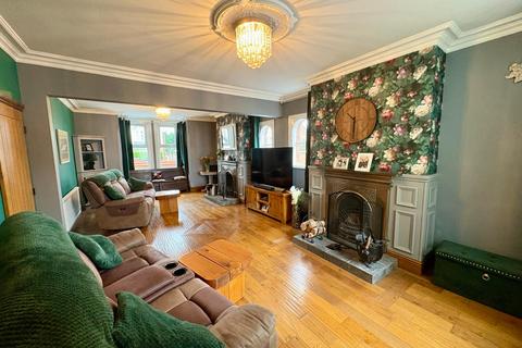 2 bedroom detached house for sale, Leicester Road, Shepshed, Loughborough