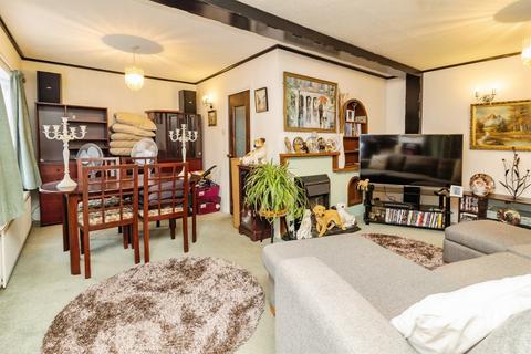 undefined, Woodside Home Park, Woodside, Luton