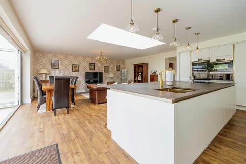 3 bedroom detached house for sale, Mill Lane, Saxilby, Lincoln