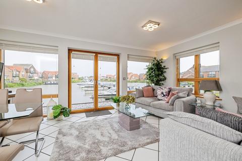 undefined, Marine Approach, Burton Waters, Lincoln