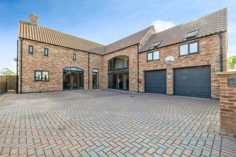 5 bedroom detached house for sale, Neareys Close, Waddington, LINCOLN