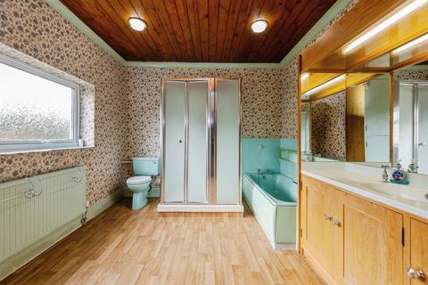 3 bedroom detached bungalow for sale, Grantham Road, Waddington, Lincoln