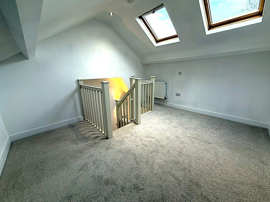 Attic room 2nd.jpg