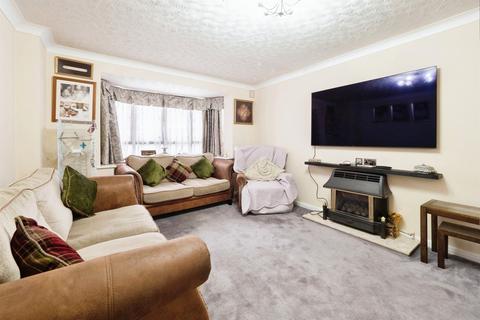 4 bedroom detached house for sale, Neville Road, Leicester