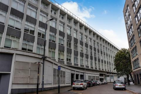 2 bedroom flat for sale, Lee Street, Leicester