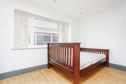 undefined, Ballater Close, Leicester