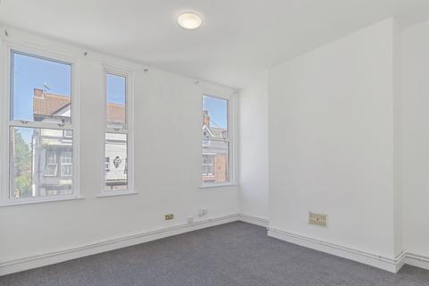 5 bedroom terraced house for sale, Westleigh Road, Leicester