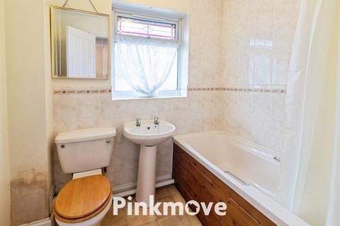 4 bedroom detached house for sale, Squires Gate, Newport NP10