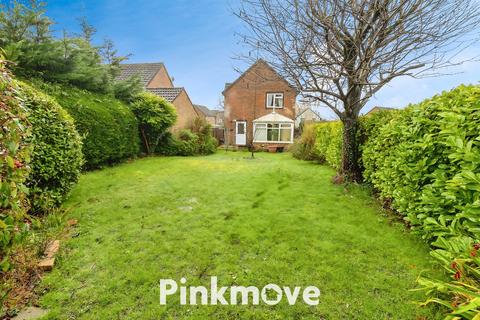 4 bedroom detached house for sale, Squires Gate, Newport NP10