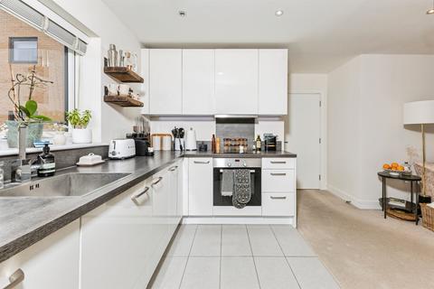 undefined, Woolhampton Way, Reading