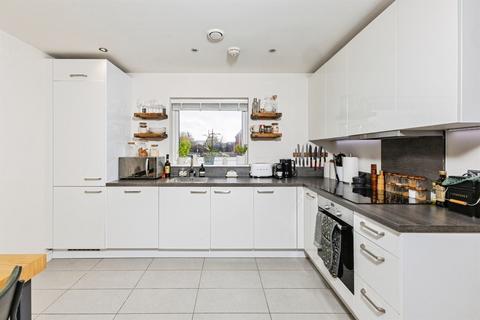 undefined, Woolhampton Way, Reading