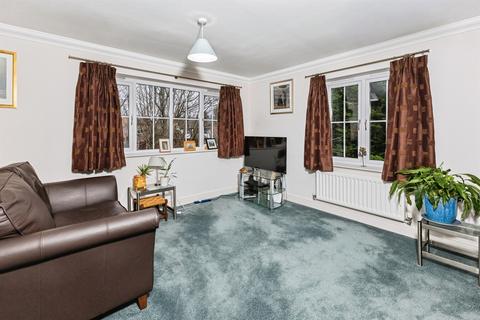 undefined, Mays Close, Earley, Reading
