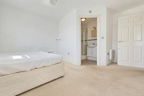 2 bedroom flat for sale, Cirrus Drive, Shinfield, READING