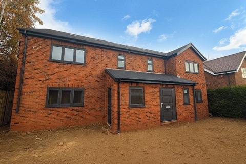undefined, Hawthorne Road, Caversham, Reading