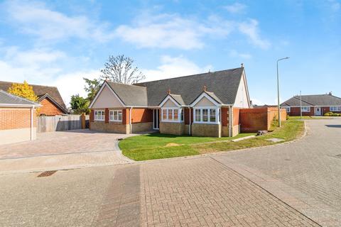 4 bedroom detached bungalow for sale, Richards Close, Lowestoft