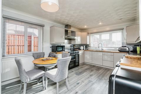 undefined, Hollowell Close, Oulton, LOWESTOFT