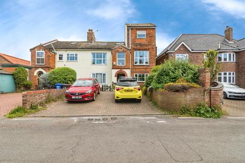 undefined, Pakefield Street, Lowestoft