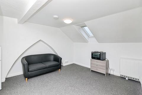 Studio for sale, Milton Road East, Lowestoft