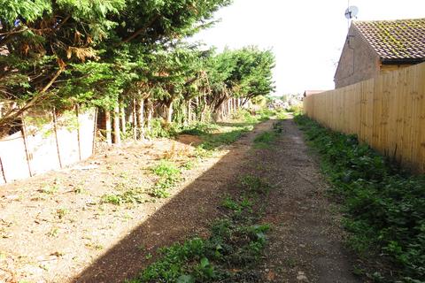 undefined, Flaggrass Hill Road, March