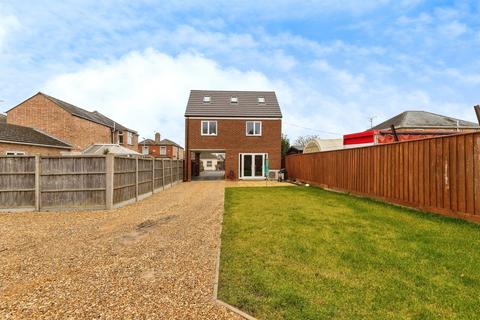 4 bedroom detached house for sale, Deerfield Road, MARCH