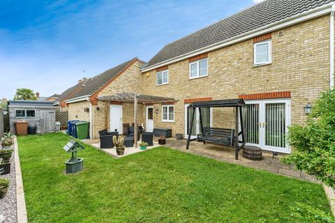 4 bedroom detached house for sale, Kent Way, March