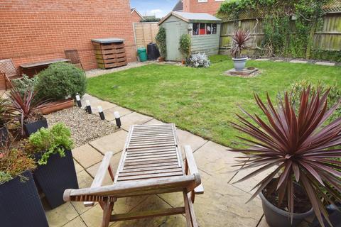 4 bedroom house for sale, Carpenter Drive, Amesbury, SP4 7WD